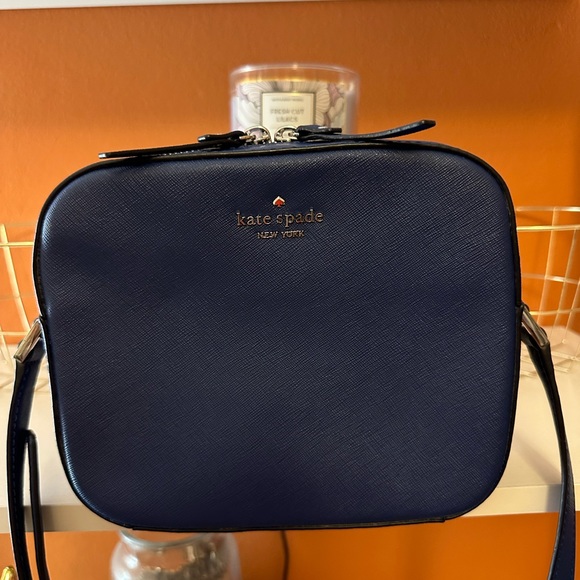 kate spade Handbags - KATE SPADE Newbury Lane Cammie Crossbody (NWOT)